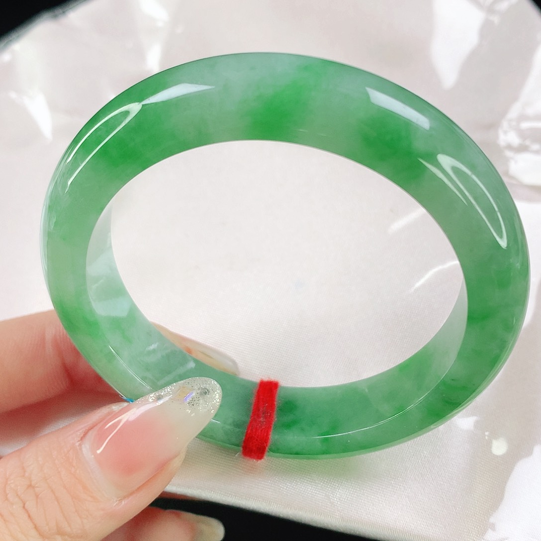 翡翠手镯未镶嵌1053翡翠