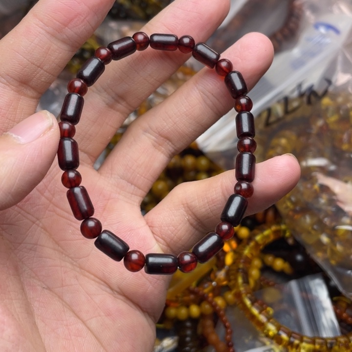 未镶嵌琥珀珠宝奇石