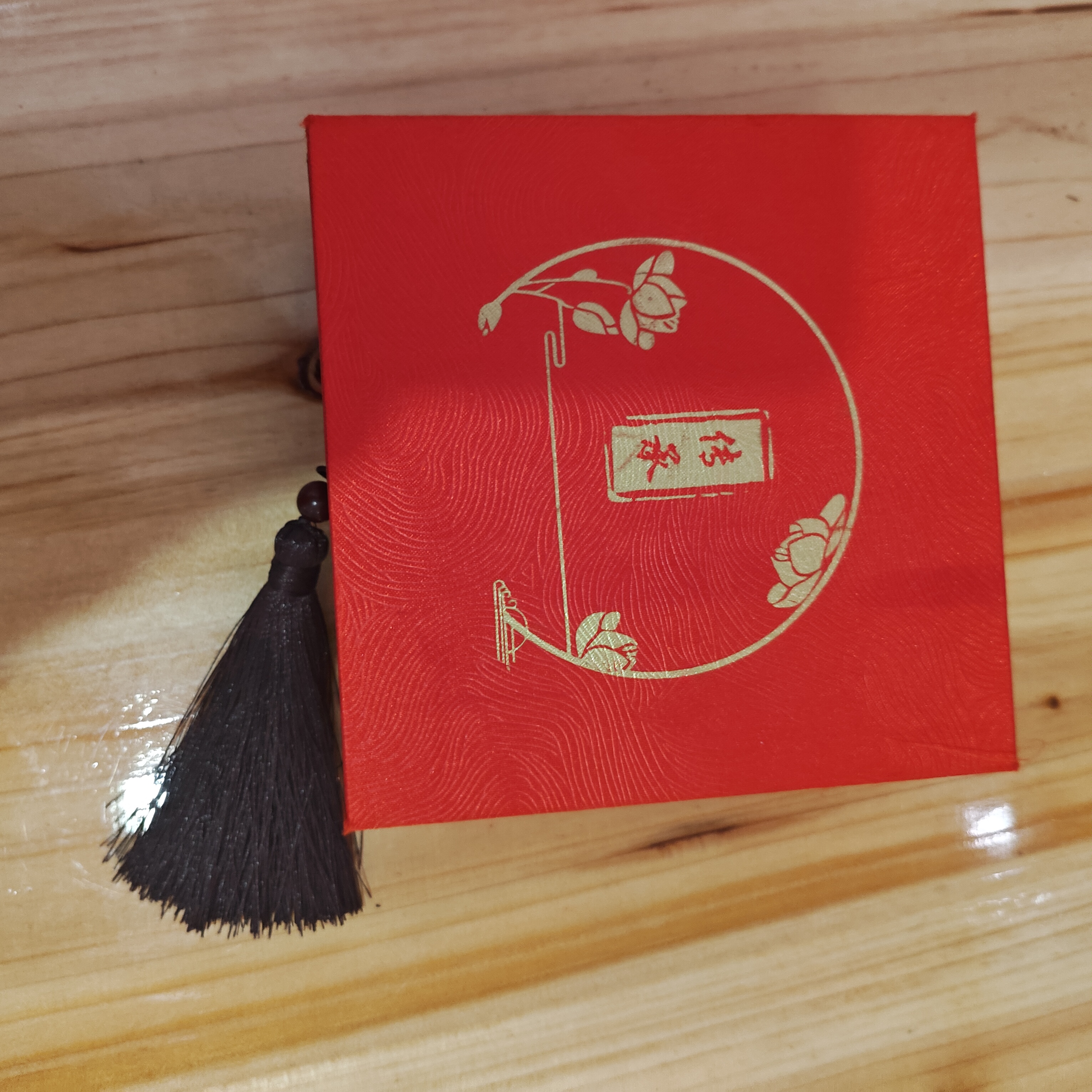 传承红色精美礼品盒/代替2