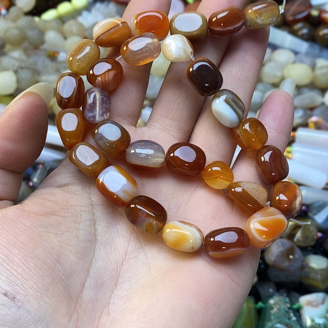 玛瑙/玉髓未镶嵌珠宝半成品玛瑙随性一条