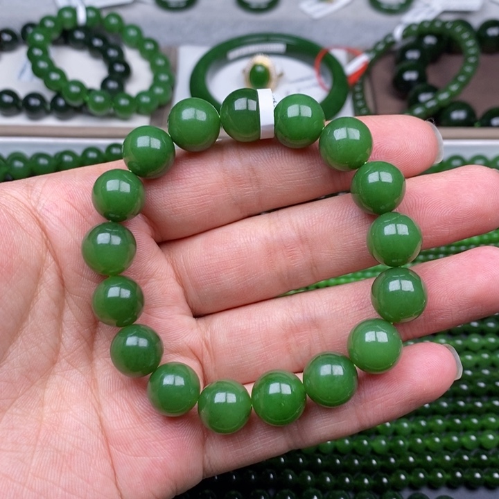 未镶嵌手串和田玉（碧玉）卡12