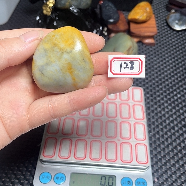 未镶嵌和田玉挂件128