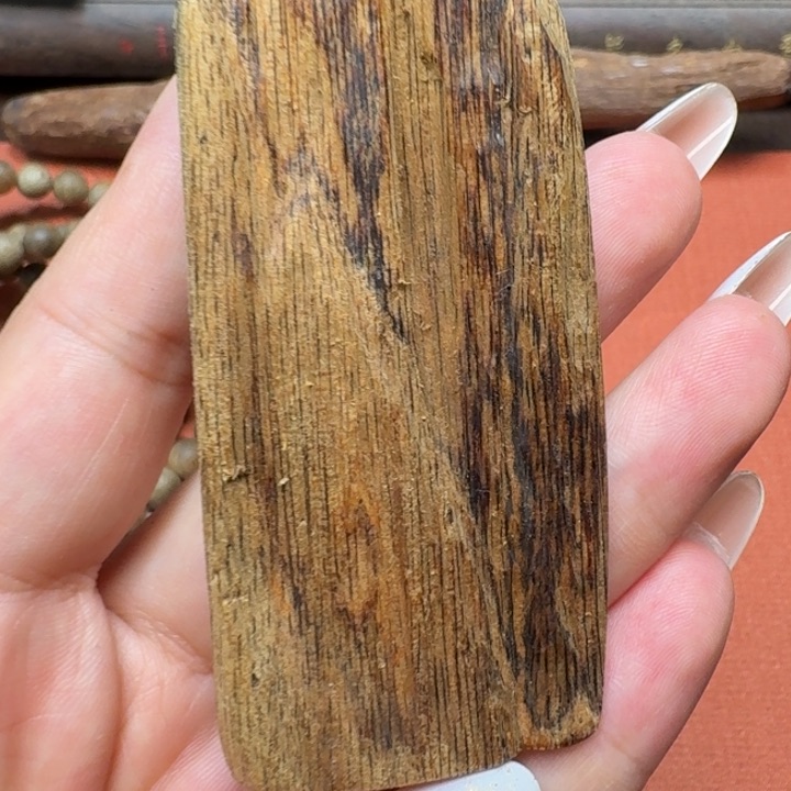 大叶紫檀（黑酸枝木类）