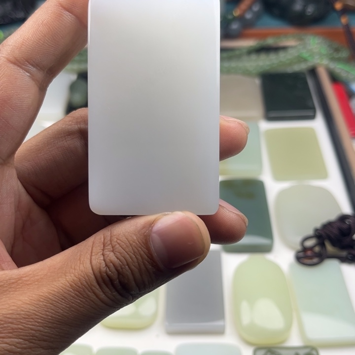 寜***凯和田玉（糖玉）未镶嵌颈饰