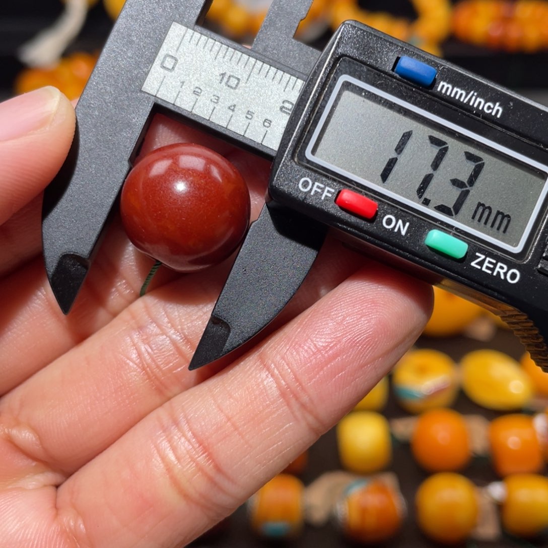 【闪购商品】蜜蜡裸石未镶嵌珠子