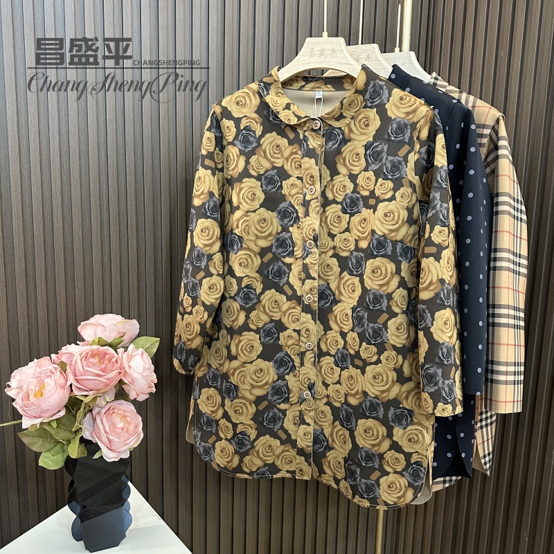 【空气棉外搭开衫】经典时尚中青年女装春款设计师春季印花满印翻领