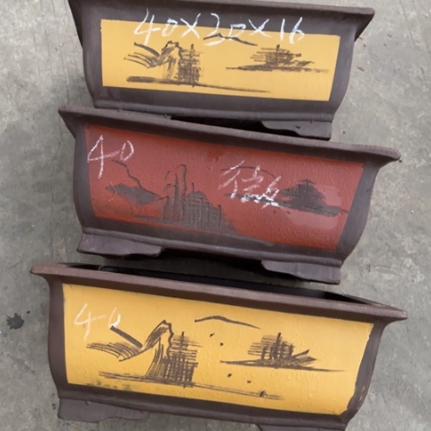 100-3。   微瑕。   