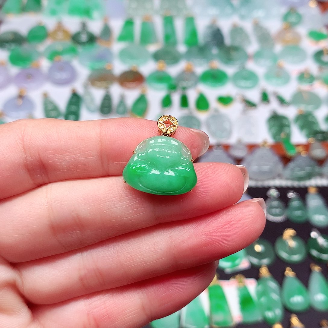 翡翠颈饰18K金镶嵌天然翡翠A货