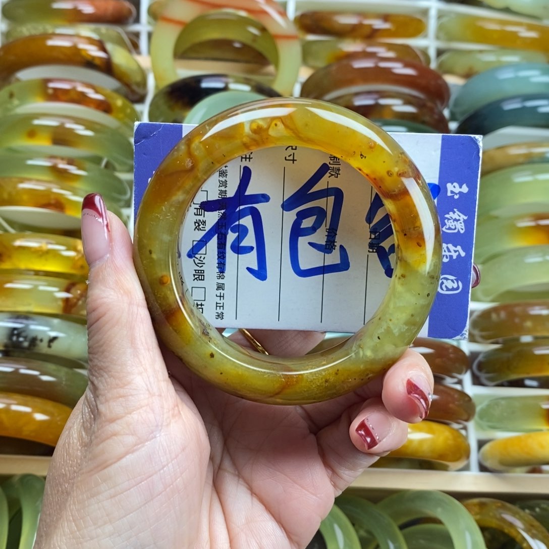 未镶嵌蛇纹石玉手镯55