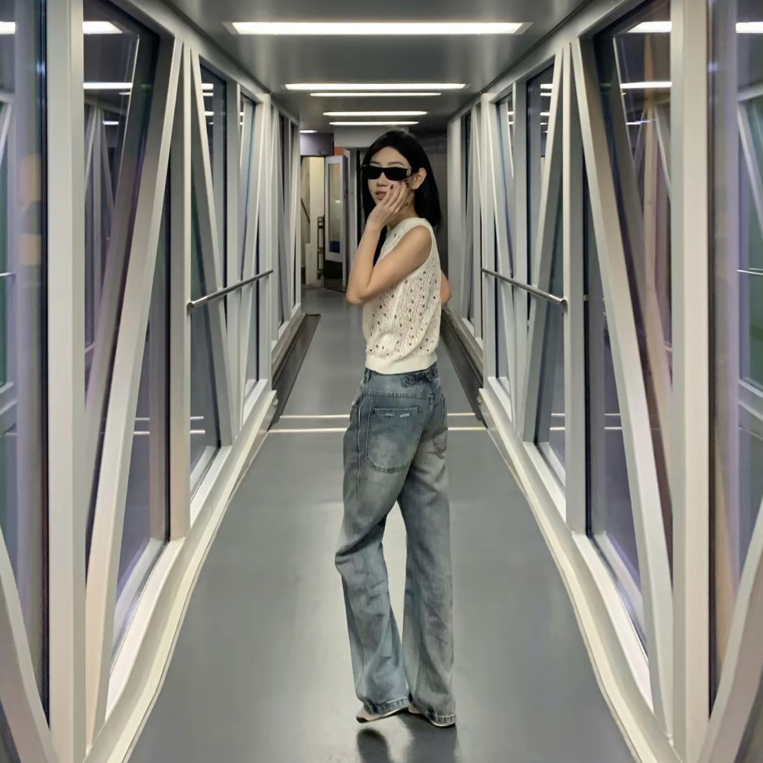 【MOMOSTUDIO】高腰夏季外穿运动牛仔裤长裤百搭蓝色直筒宽松时尚