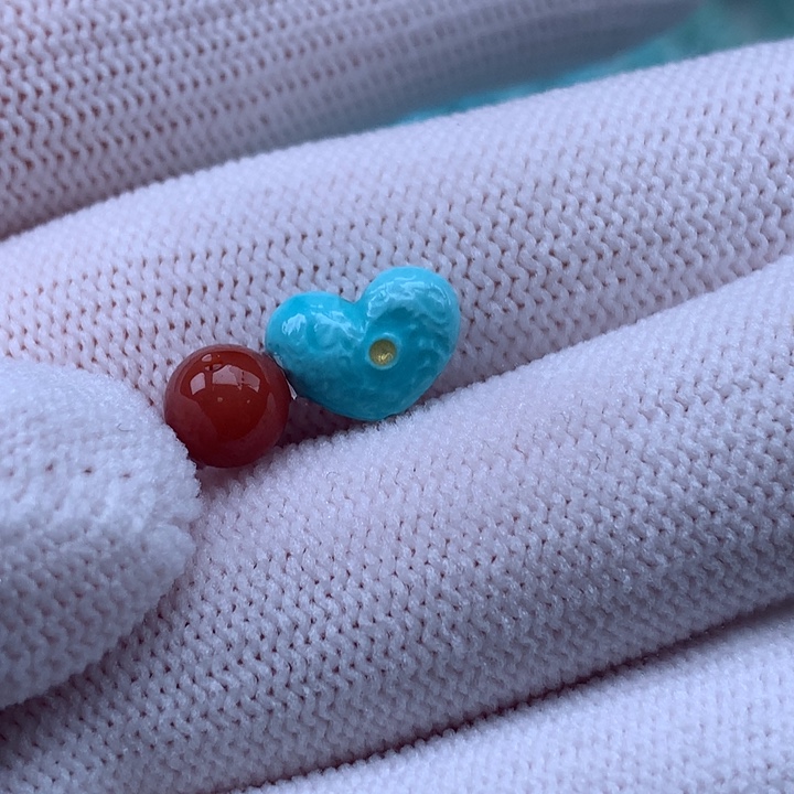 南红玛瑙未镶嵌珠宝奇石