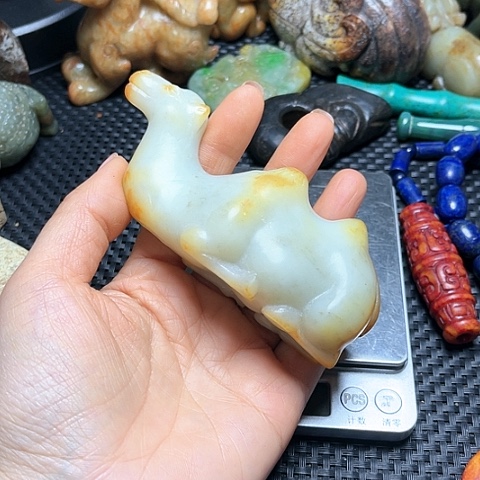 白玉菩提吊坠摆件