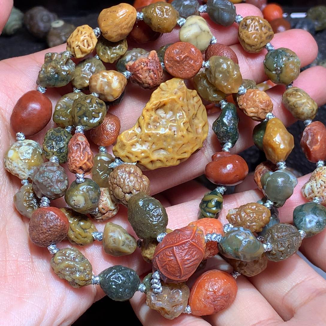 未镶嵌玛瑙/玉髓珠宝半成品