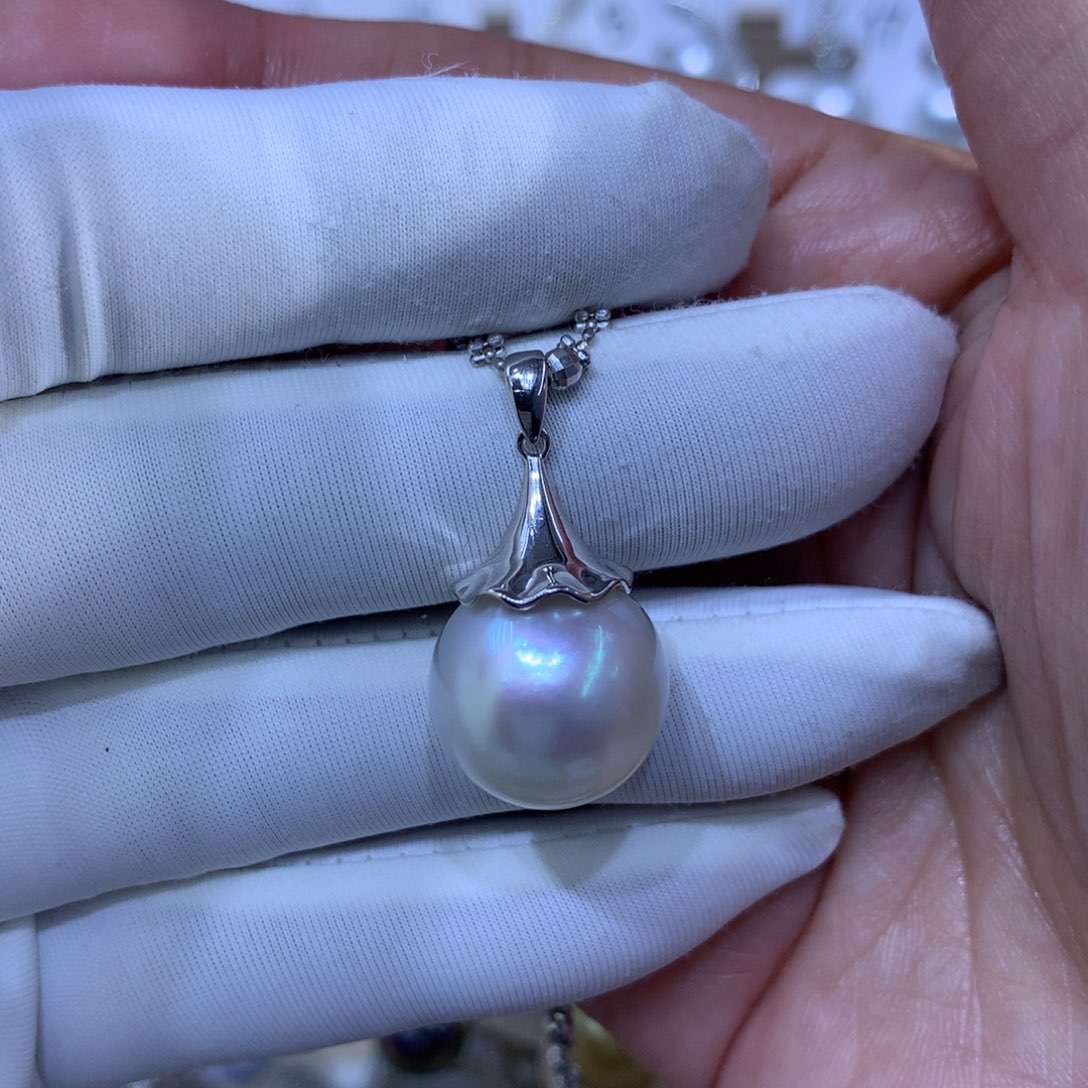 海水珍珠吊坠(不含链)18K金镶嵌澳白