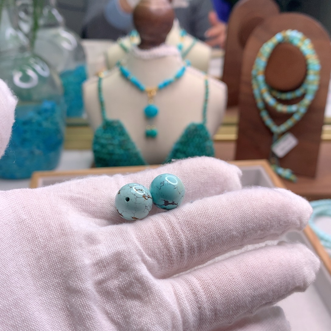 绿松石未镶嵌饰品