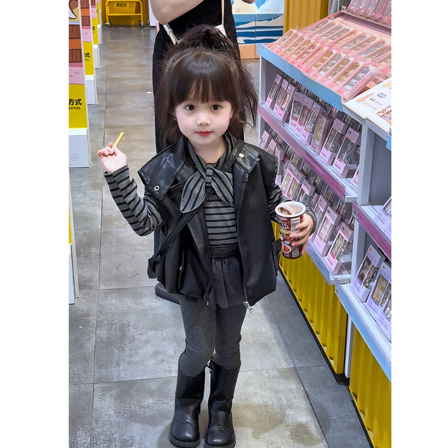 2025秋装韩系童装高级感女宝宝马甲套装皮衣女童外套夹克套装潮