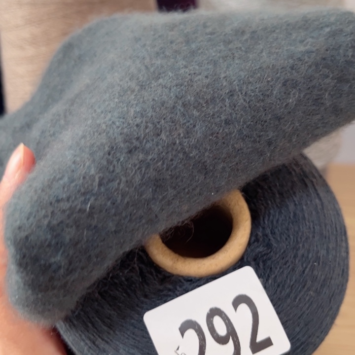 羊绒292花海绿9.5两