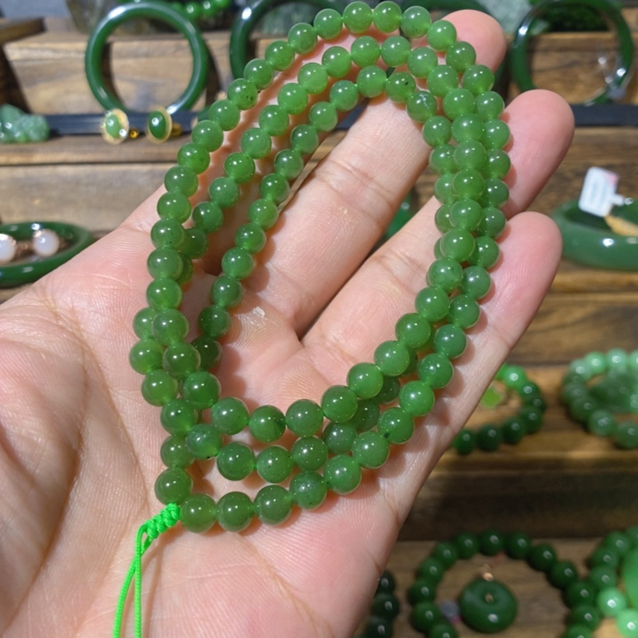 【闪购商品】吊坠(不含链)未镶嵌和田玉乌兰海碧玉项链 6