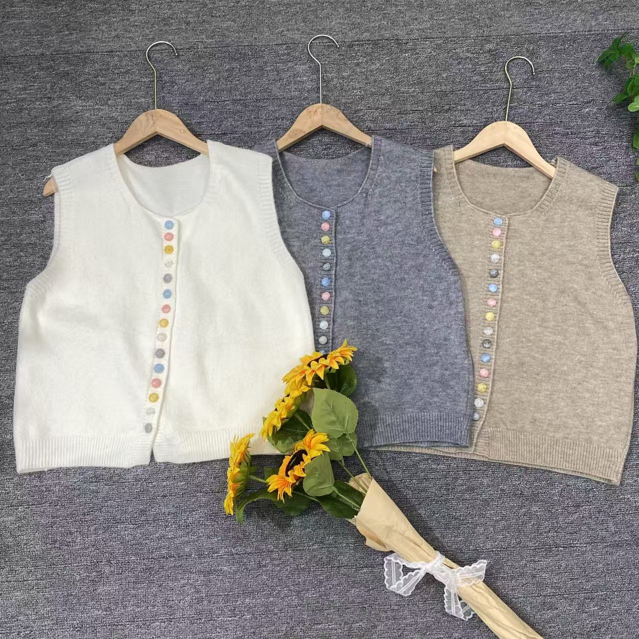 2250百搭休闲时尚无袖小香风开衫针织（衣长53cm左右）