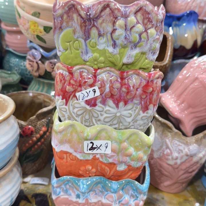 凑9块包邮，有孔，不清楚问客服