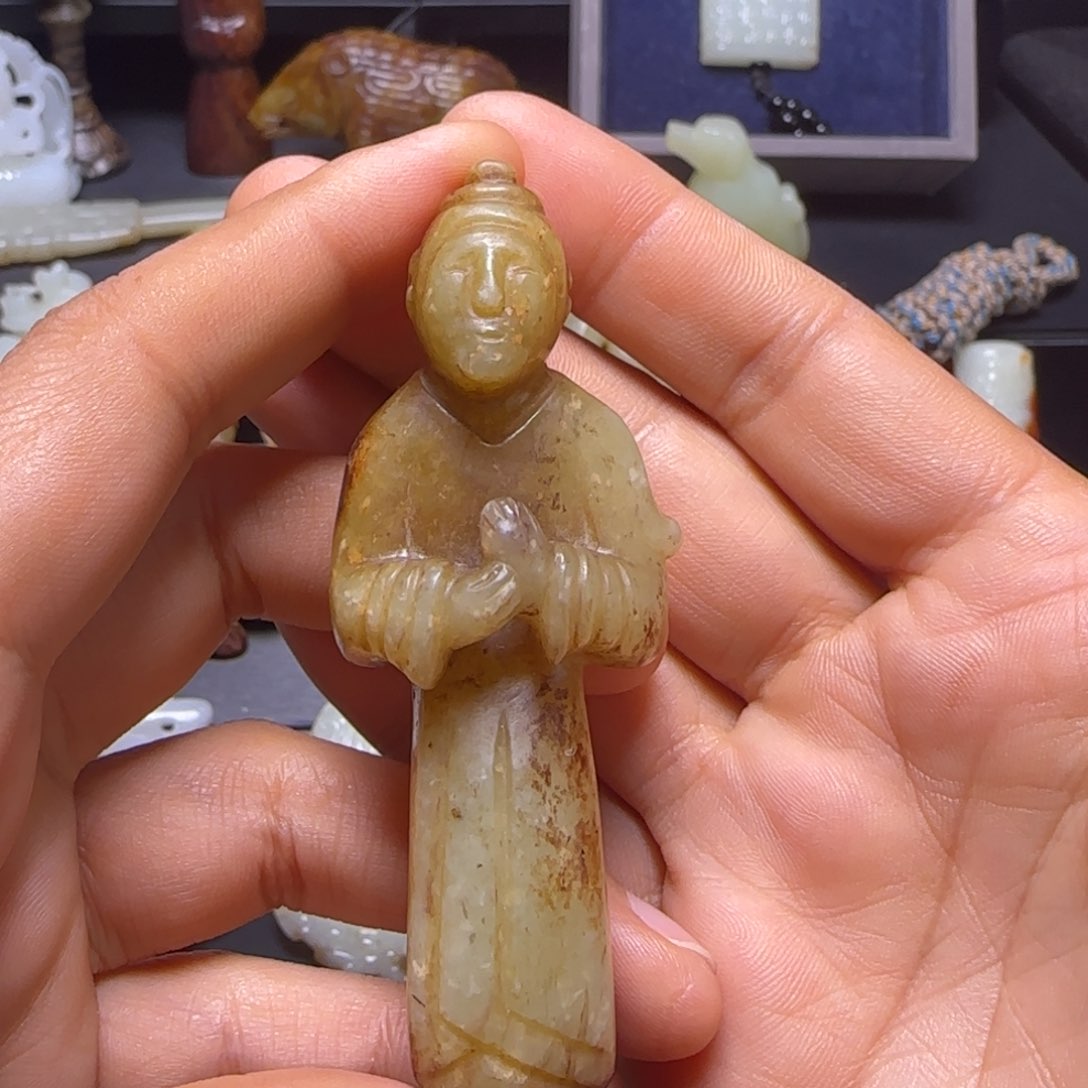 和田玉颈饰未镶嵌