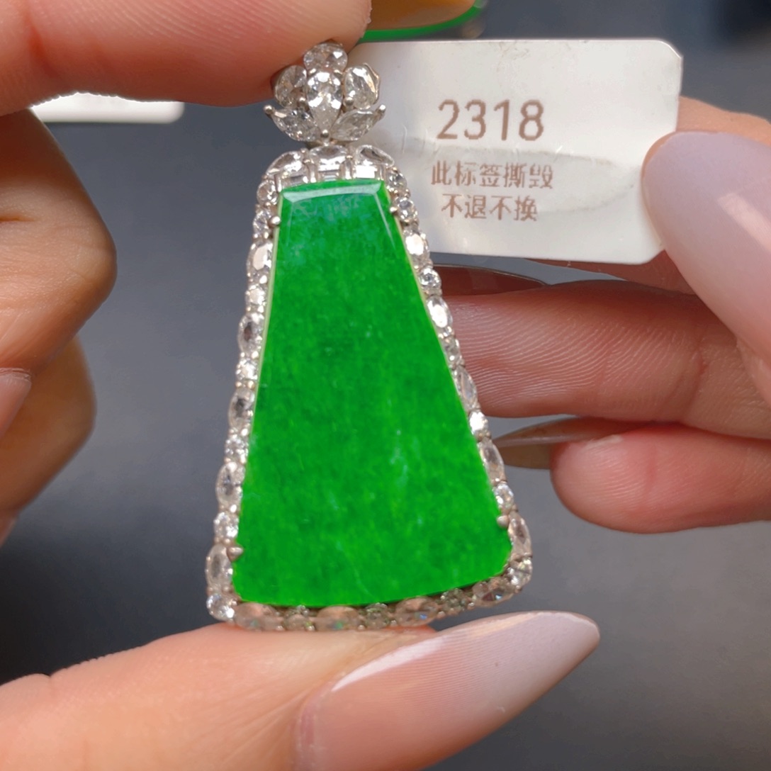 【闪购商品】颈饰银S925镶嵌翡翠翡翠