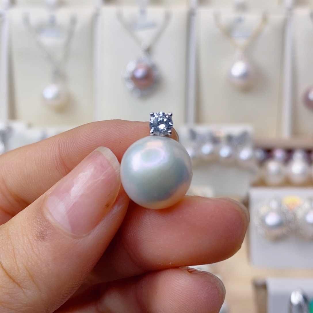 淡水珍珠吊坠(赠链)银S925镶嵌