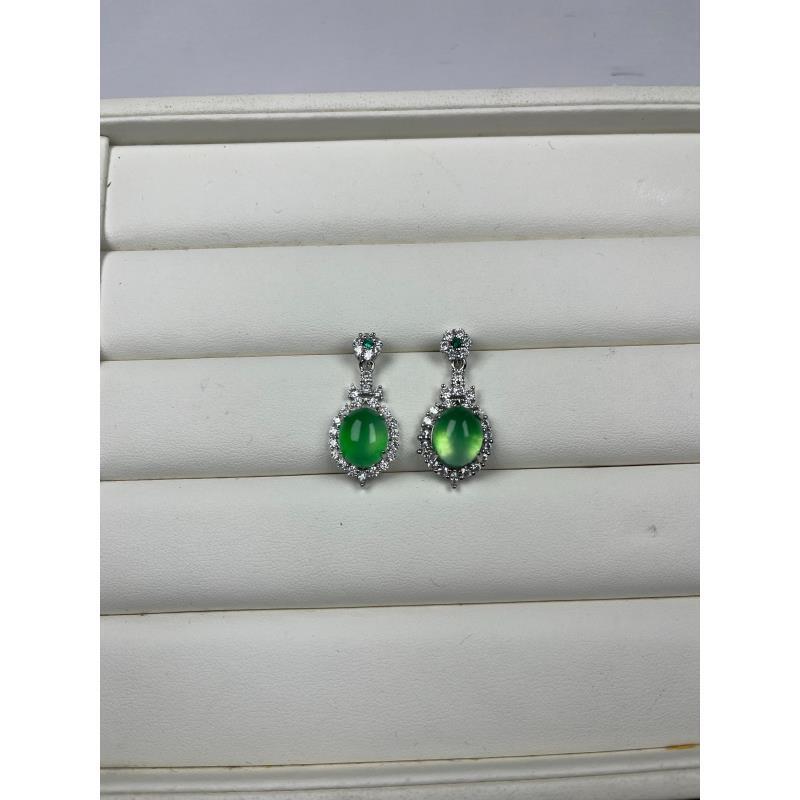 z126冰飘绿花耳钉时尚精美气质百搭款