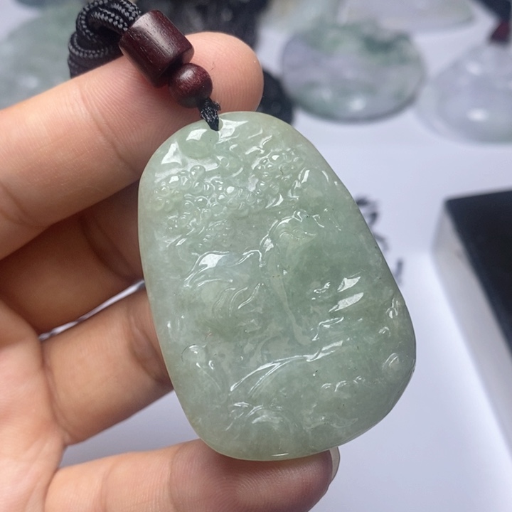 颈饰未镶嵌翡翠翡翠