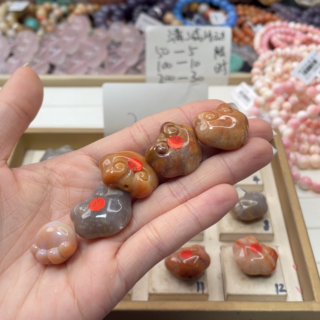 未镶嵌手链硅化玉绵**雨082