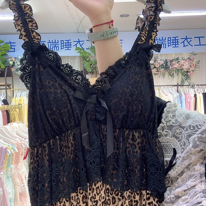 三醋酯纤维豹纹吊带裙