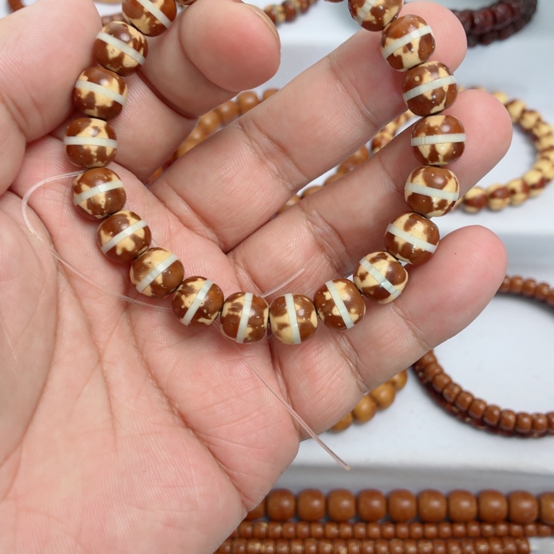 手串紫金鼠一线天老型