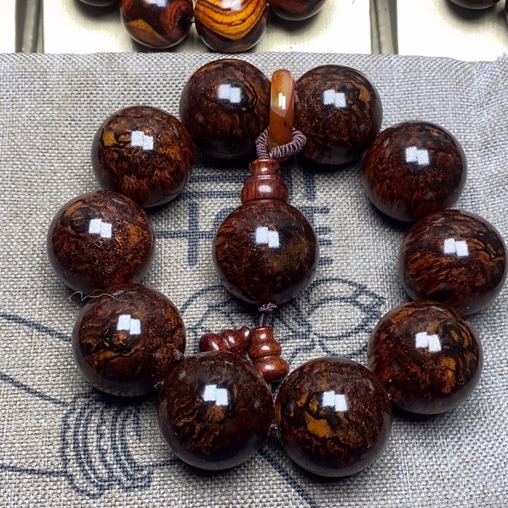 黄花梨/降香黄檀略**生2.5