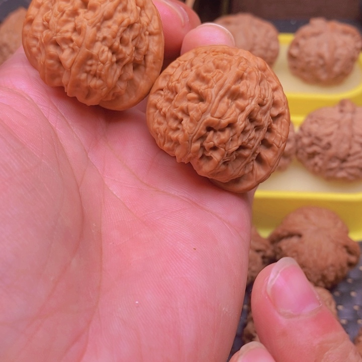 核桃手串/手链山地三角白狮子头39尺