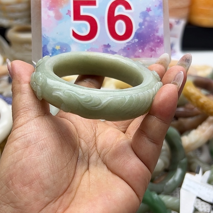 未镶嵌手镯石英岩玉