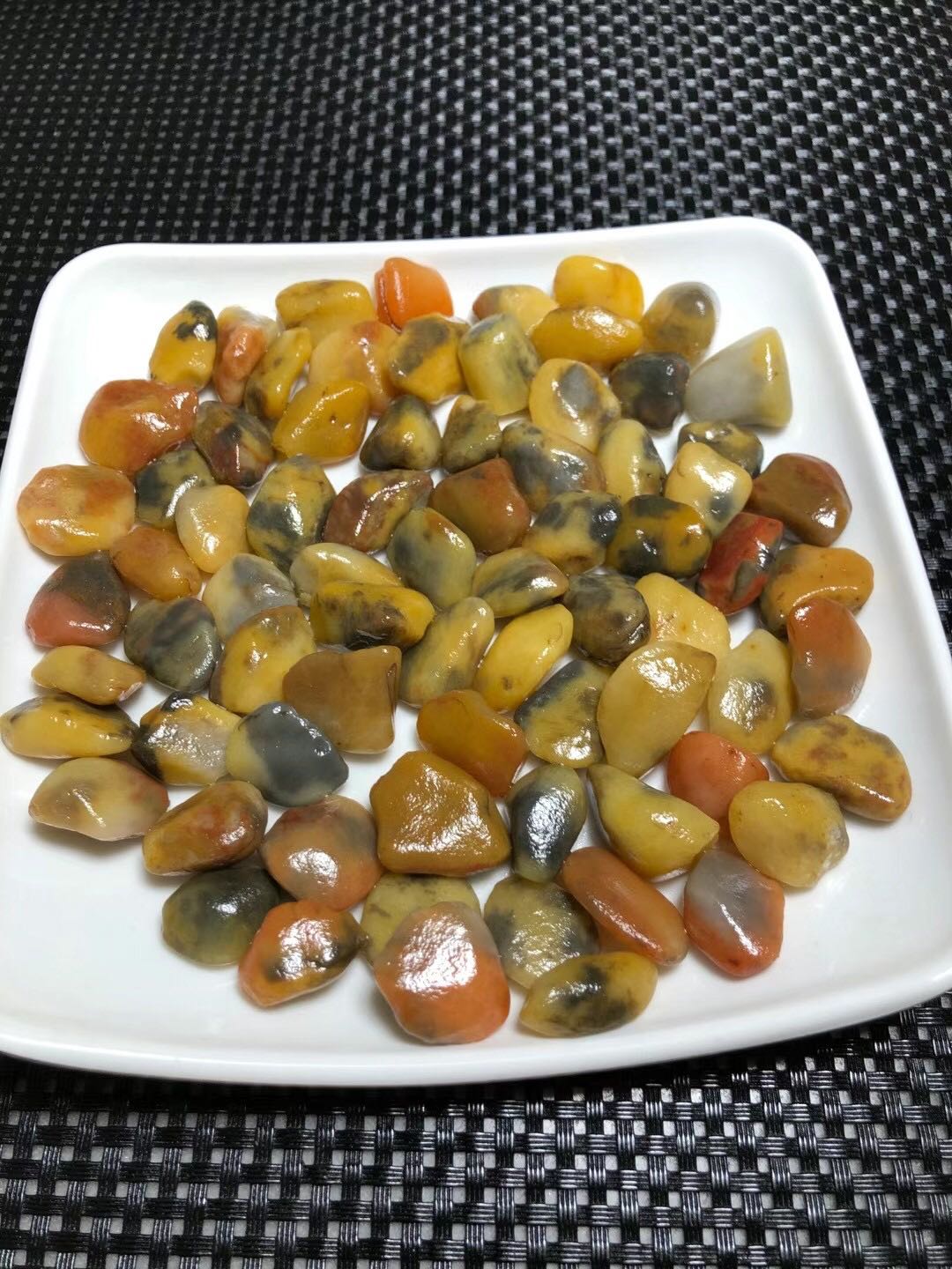 新疆戈壁五彩盆景石（不包邮）