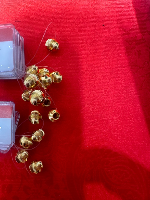 时尚足金999 卡6猫眼 15颗