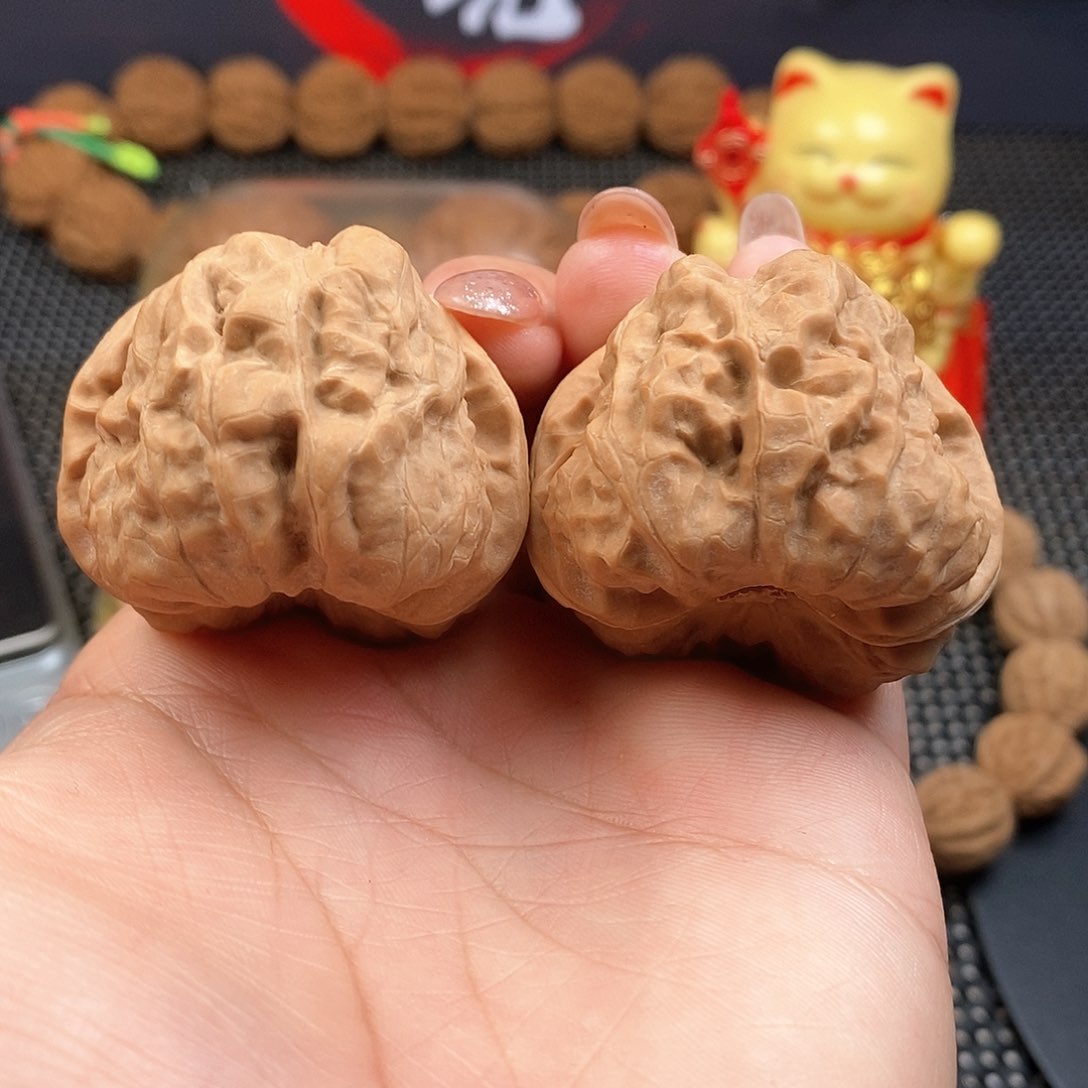 文玩核桃吊坠41尺四开背大肌肉腿蛙全品43.5克