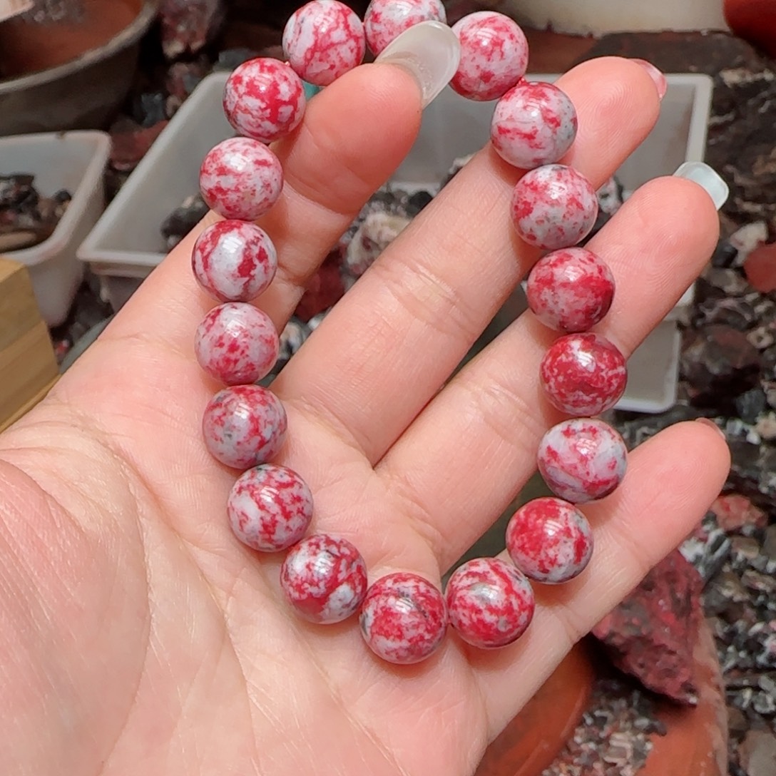 天然辰砂原石手串5