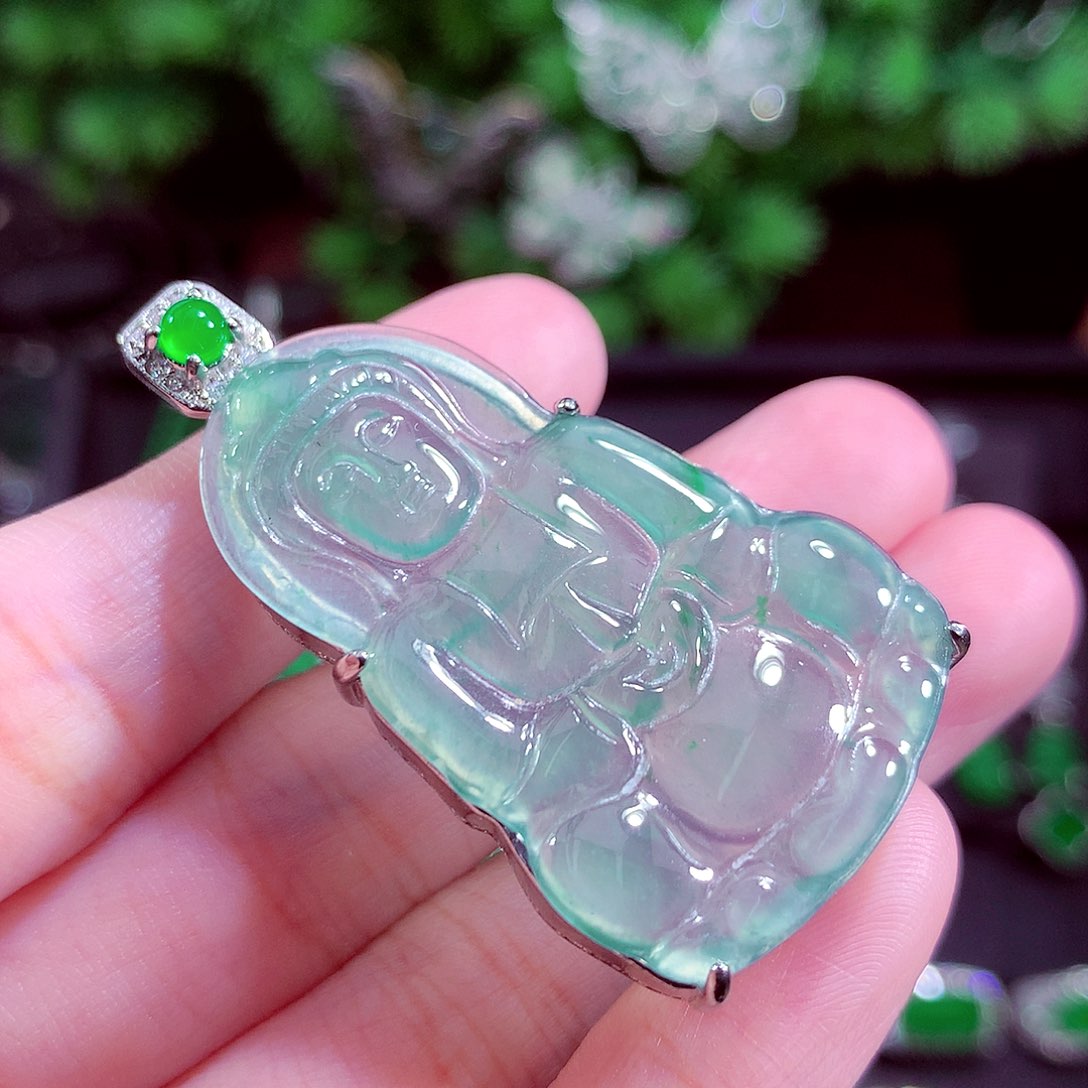 颈饰未镶嵌翡翠天然