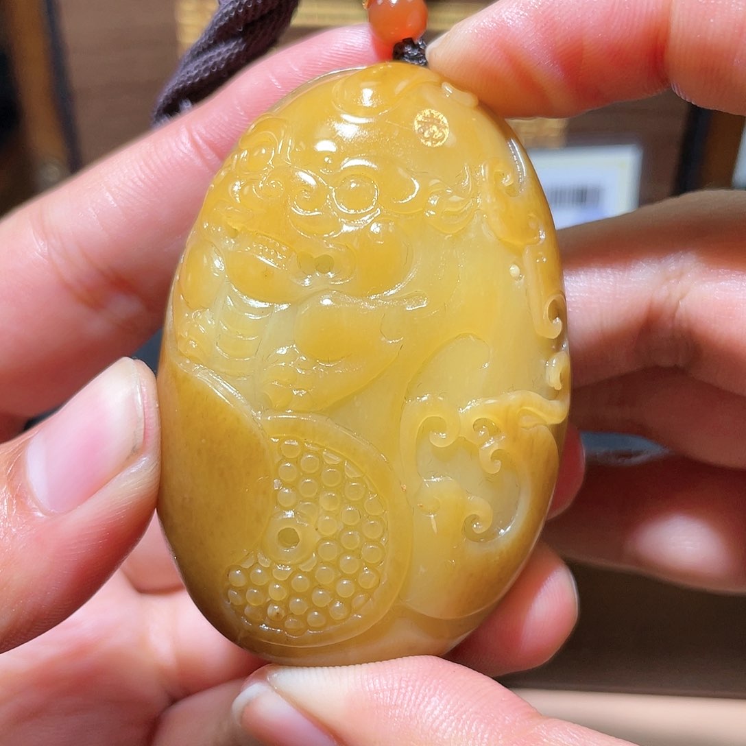 和田玉颈饰未镶嵌A7