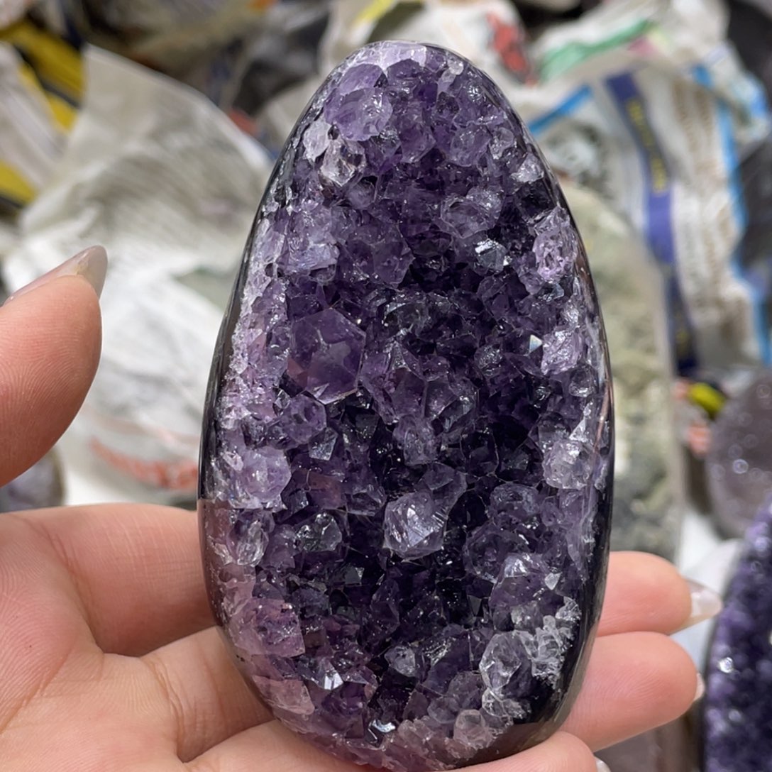 紫晶大型摆件（非配饰）未镶嵌