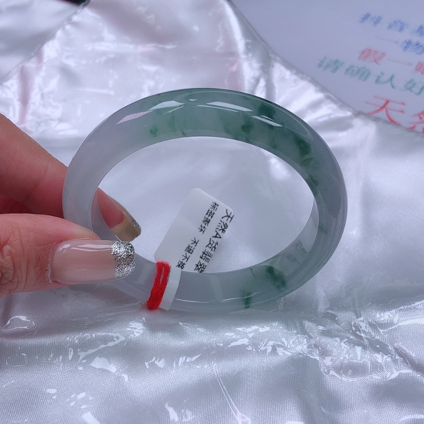 【闪购商品】未镶嵌手镯翡翠R****h54