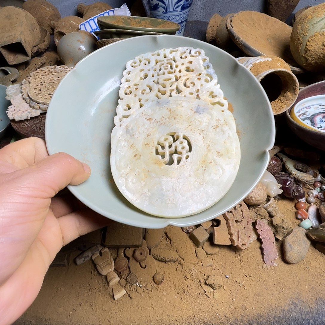 摆件斤斤计较都无所谓啦笑的很想骂人啊