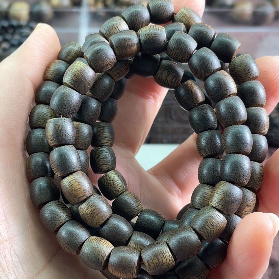 手串沉香木￥**￥越南芽庄白棋