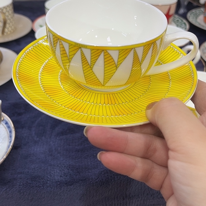 瓷片书斋的主人是一