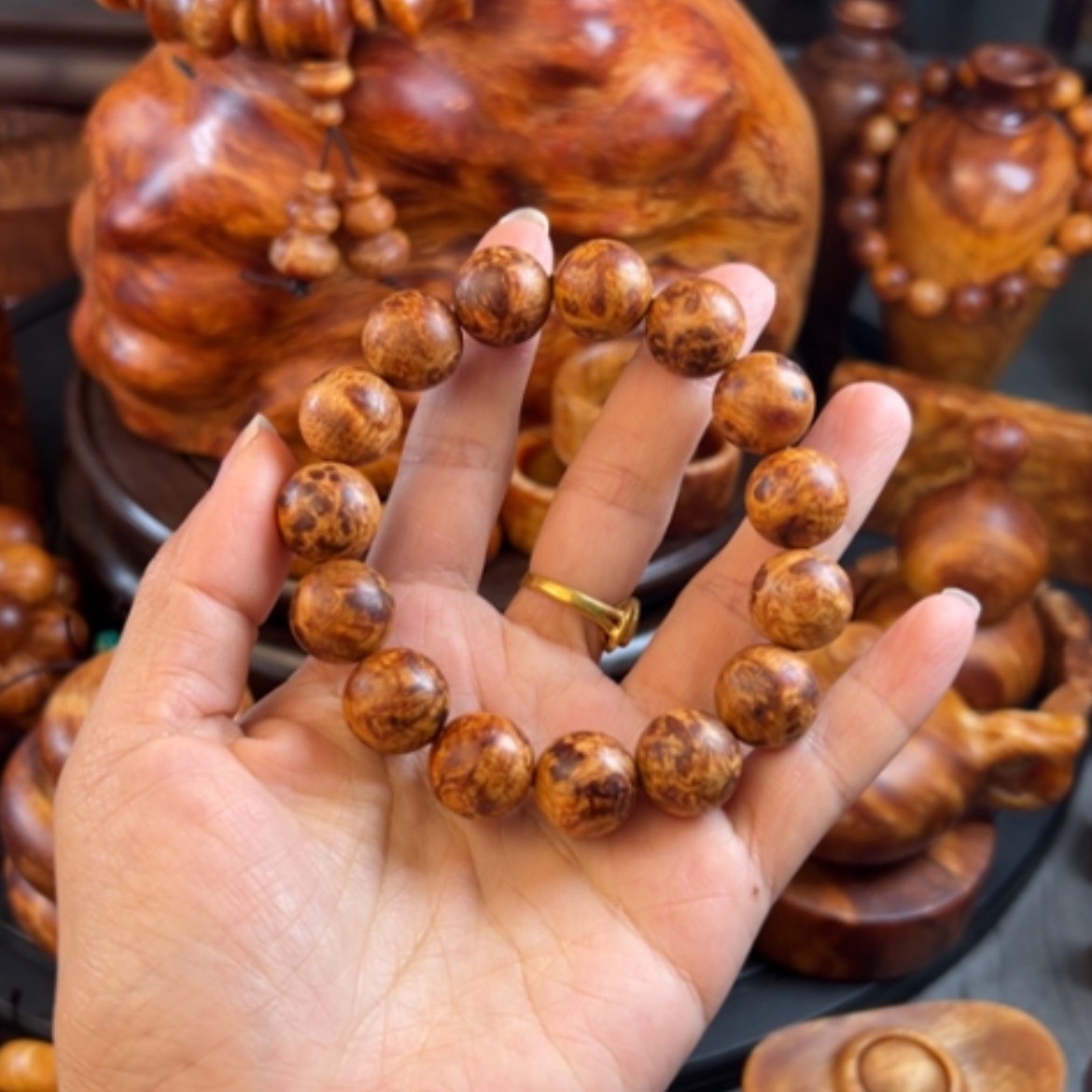 【闪购商品】松木（琥珀木）手串/手链福利