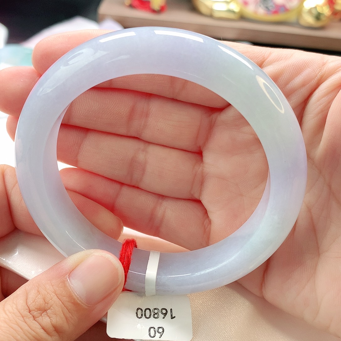 翡翠未镶嵌手镯60正