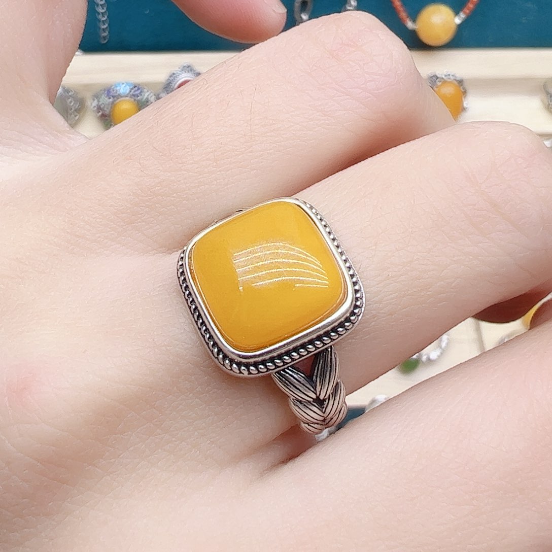 蜜蜡戒指银S925镶嵌，