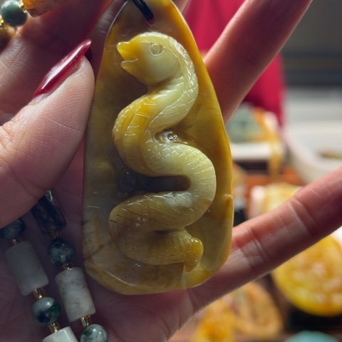 岫玉挂件未镶嵌挂件